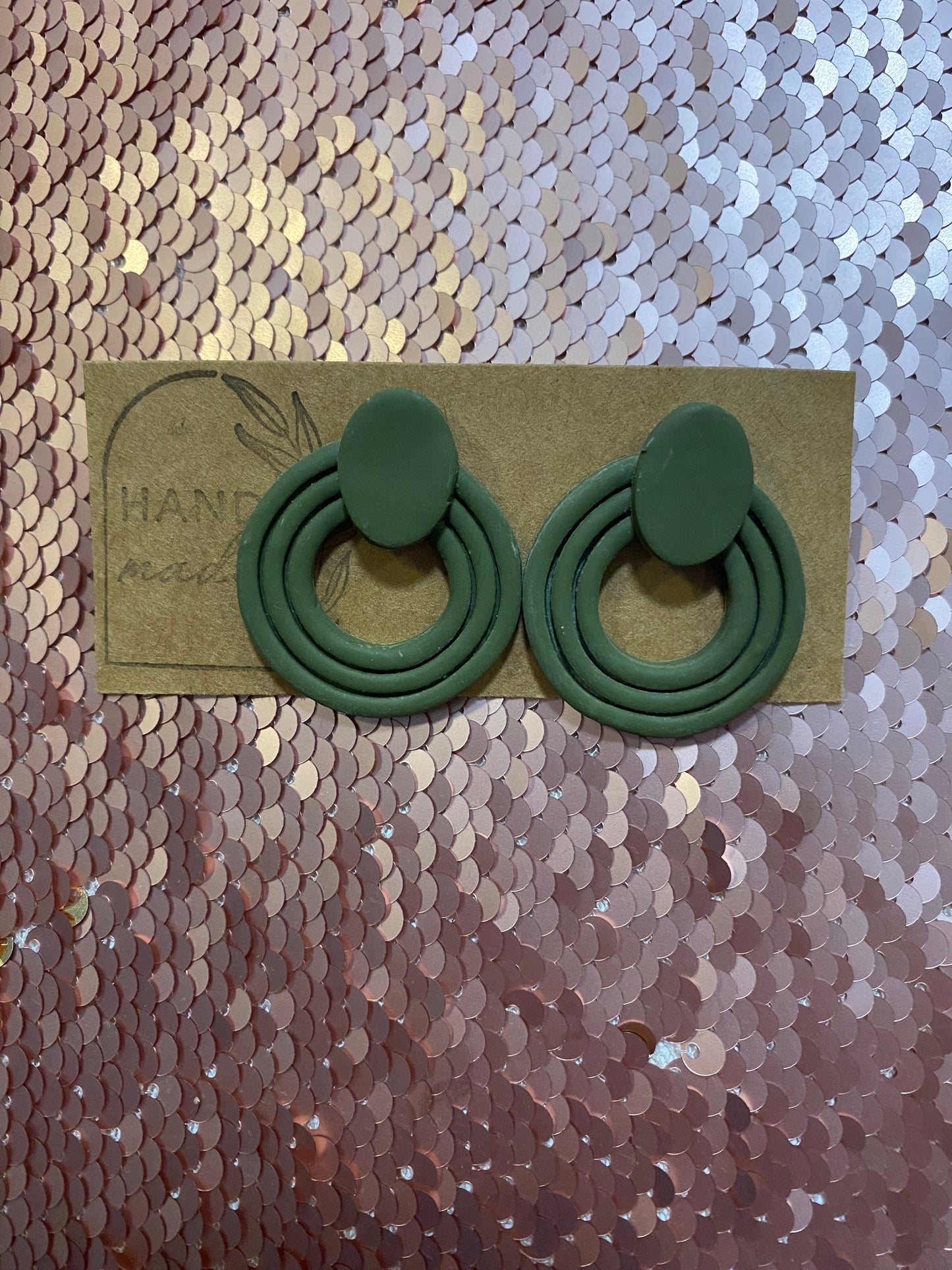 Classic Circle Clays