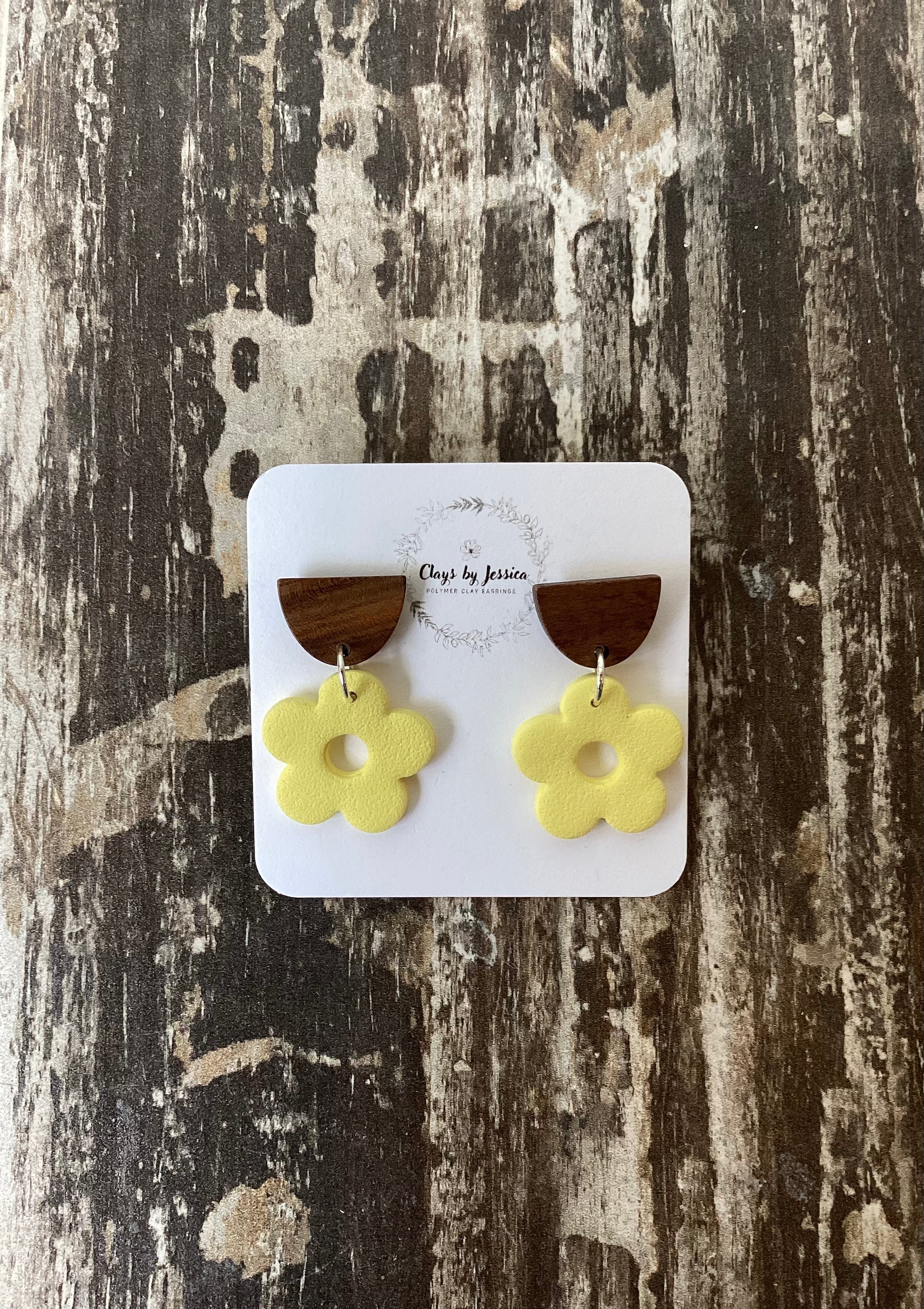 The Daisy Earrings