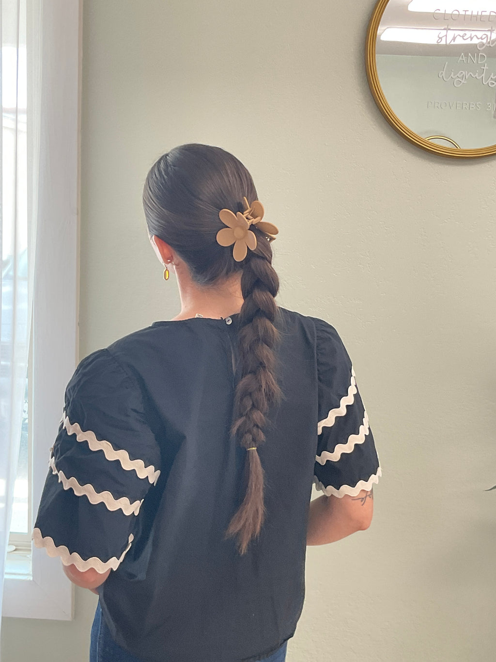 Daisy Claw Clips