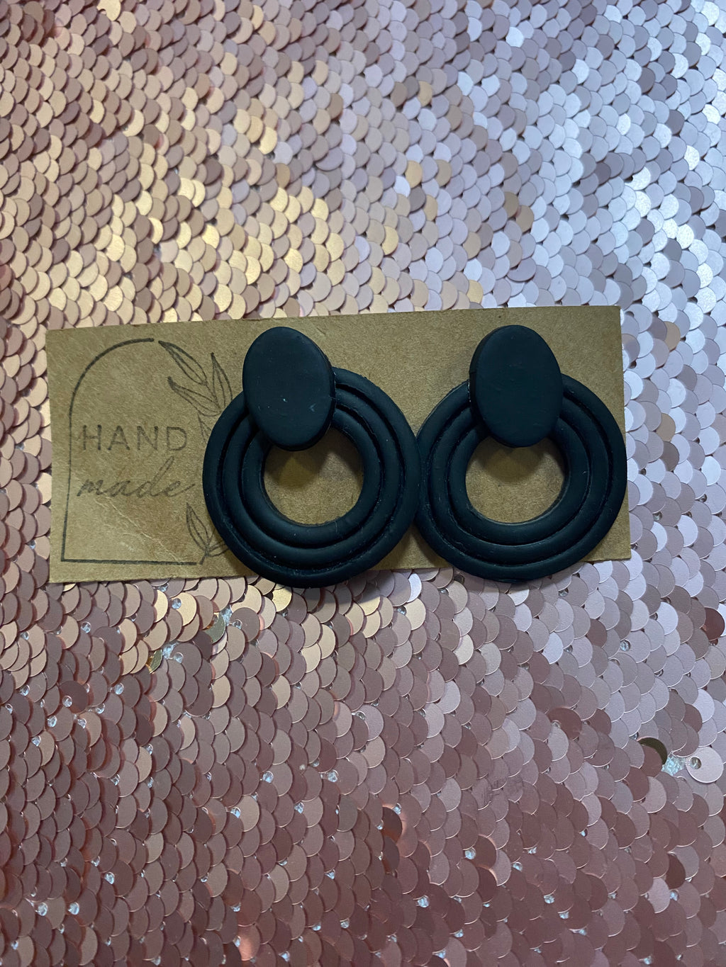 Classic Circle Clays