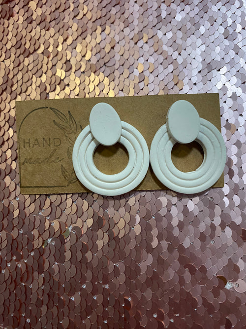 Classic Circle Clays